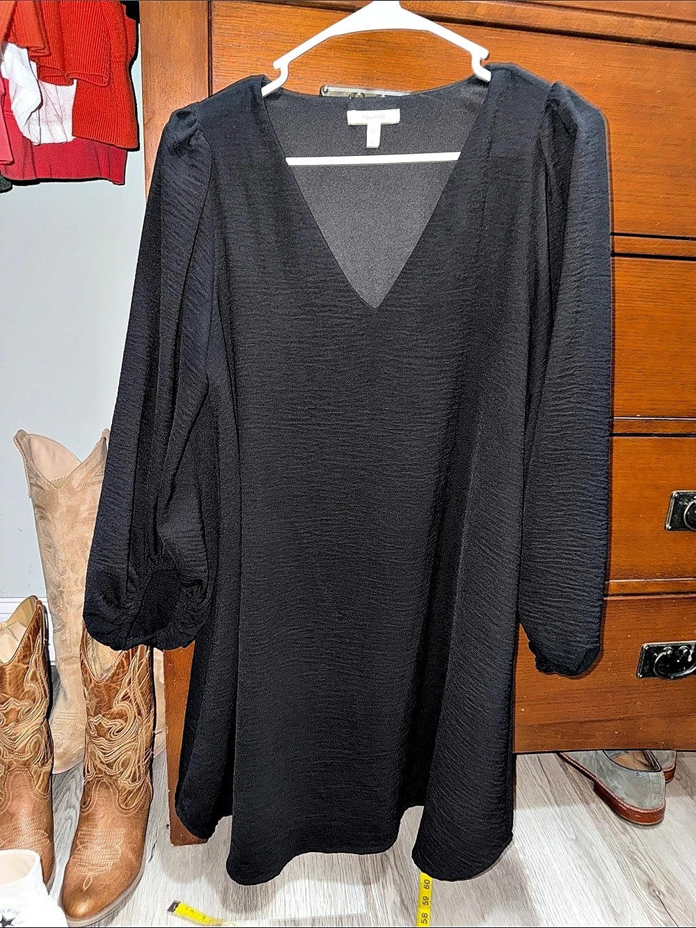maurices Black V-Neck Dress Size Small Like New